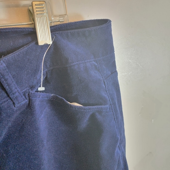 Talbot Woman Curvy Straight Leg Velvet Jeans - Picture 5 of 8